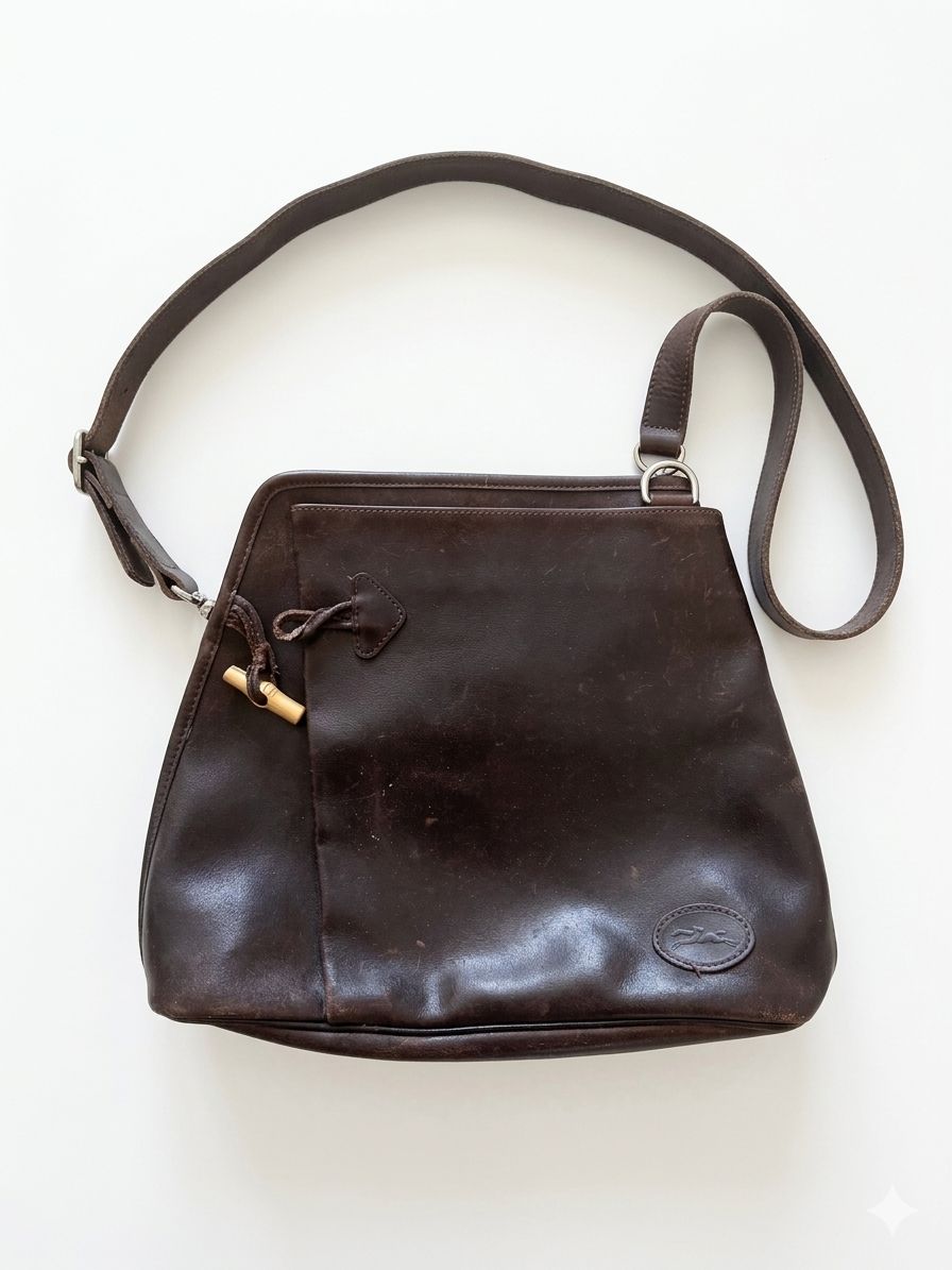 Longchamp Vintage 90er Umhängetasche — Braunes Leder — Goldfarbene Hardware